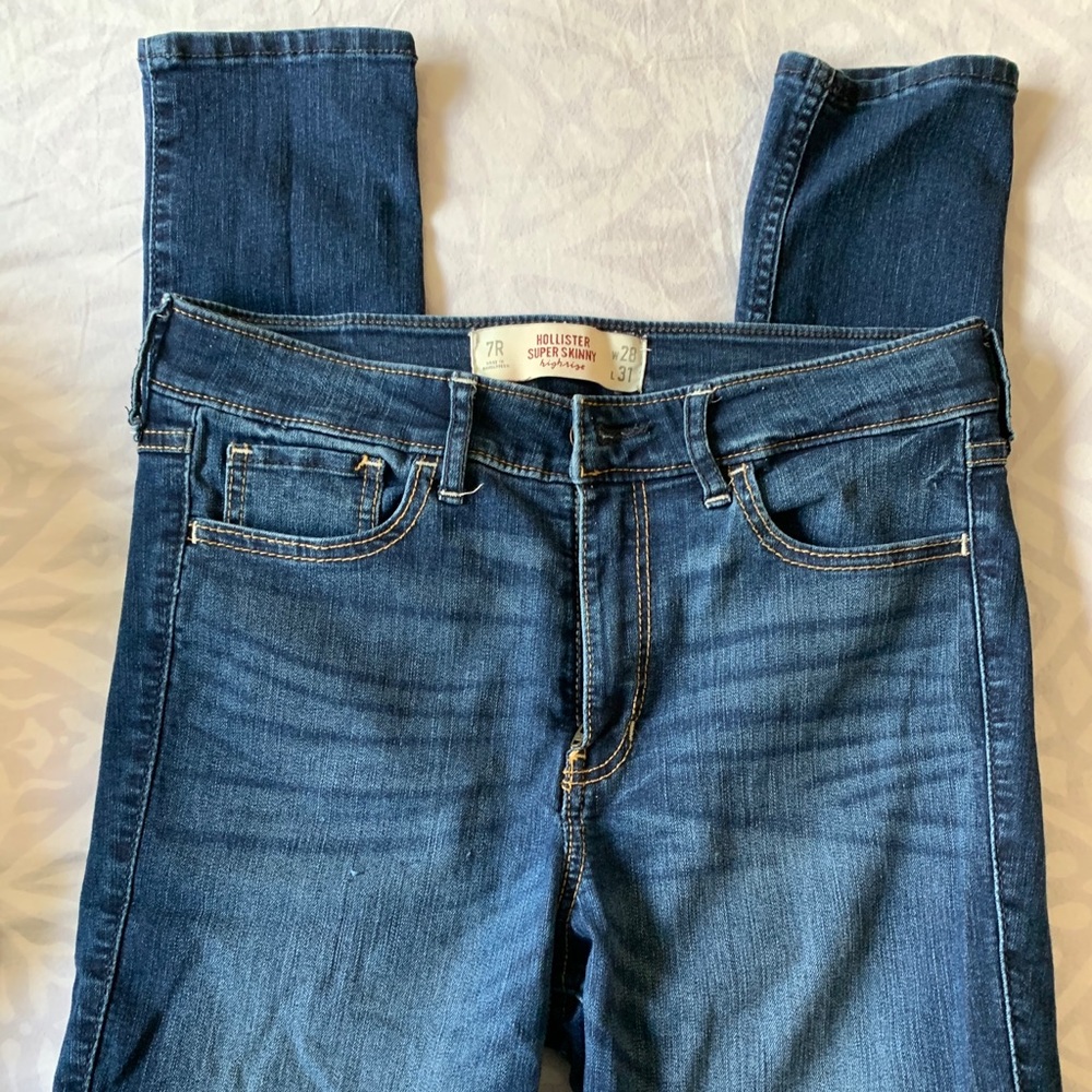 Hollister high rise super skinny jeans